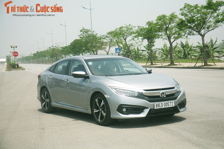 Trai nghiem Honda Civic i-VTEC Turbo gia 950 trieu tai VN-Hinh-15